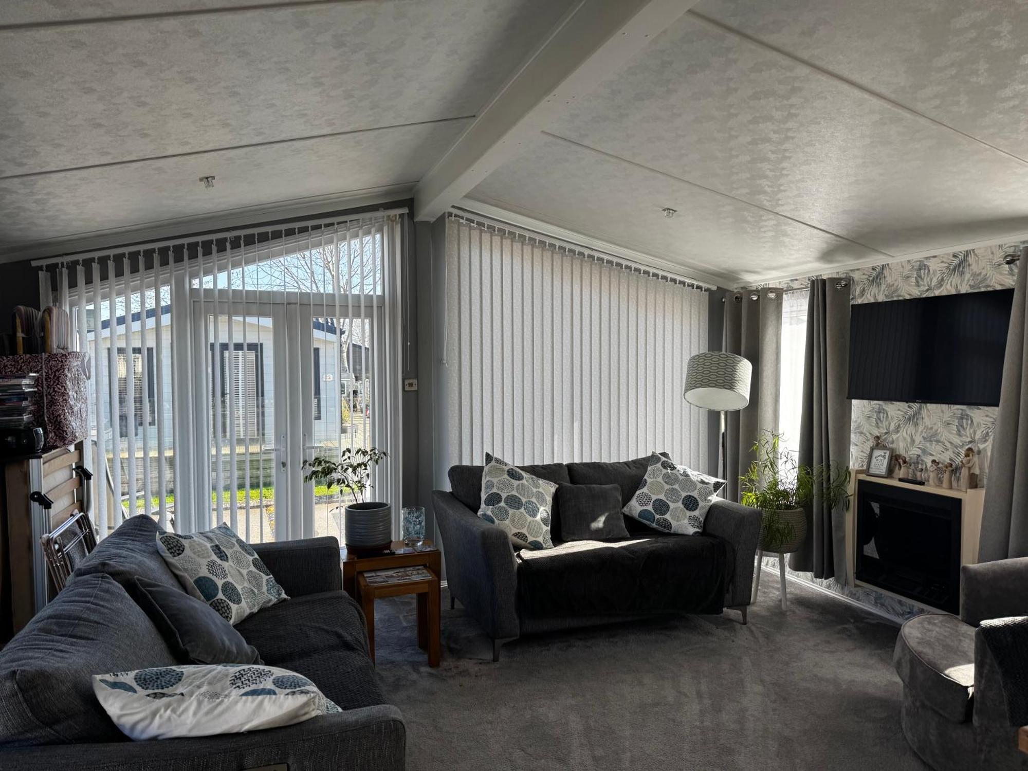 A And C Plot 21 2 Double Bedrooms Plot 21 With Hot Tub 1 Pet Only No Commercial Vans 4pm Check In Campsite *